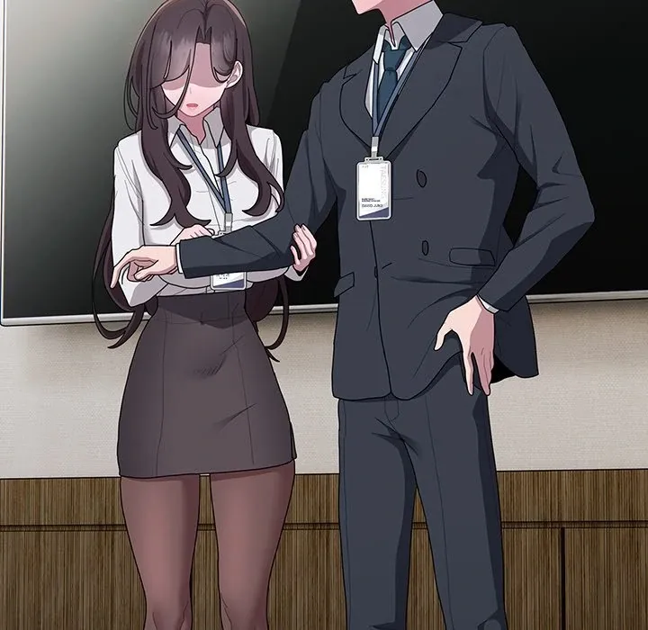 Read Troublesome Employee Warning chapter 31 image 108 on Lezhin