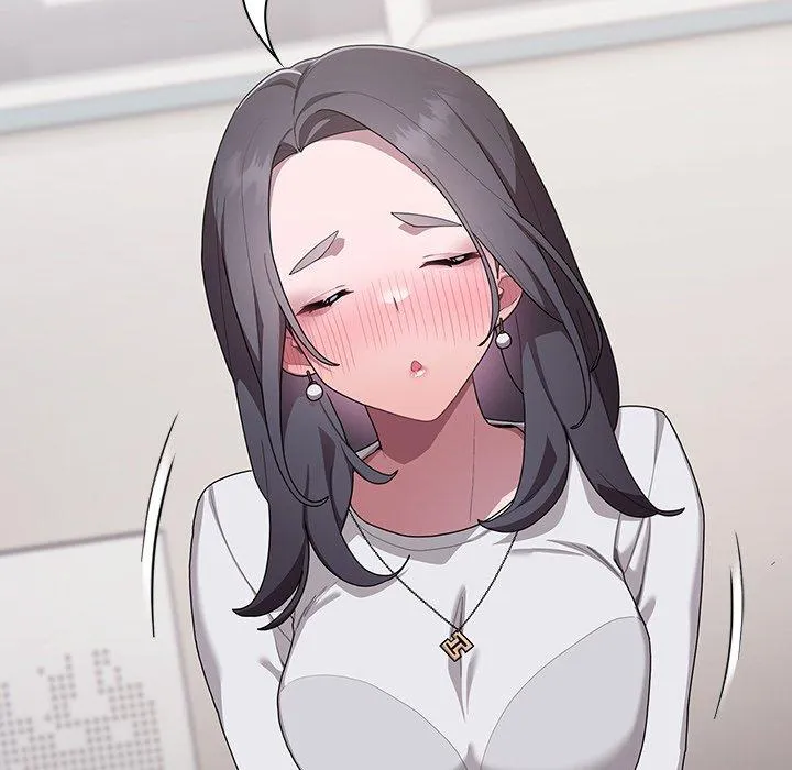 Read Troublesome Employee Warning chapter 4 image 22 on Lezhin