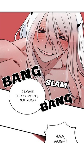 Read Two Moments chapter 7 image 41 on Lezhin