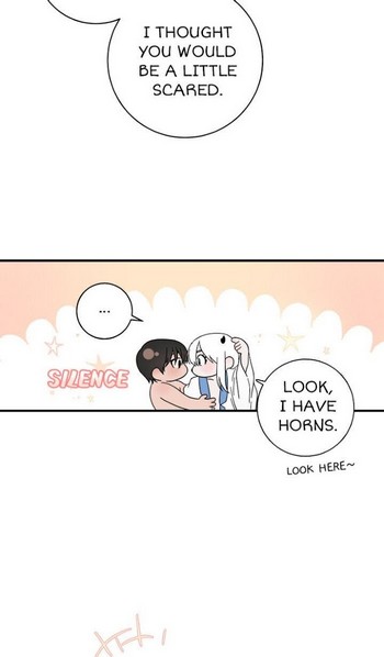 Read Two Moments chapter 8 image 13 on Lezhin