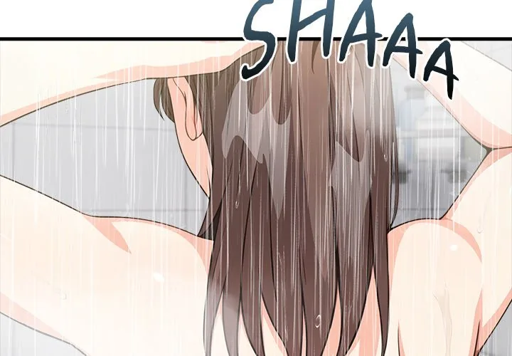 Read Under Her Desk chapter 1 image 1 on Lezhin