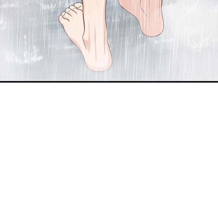 Read Under Her Desk chapter 1 image 4 on Lezhin