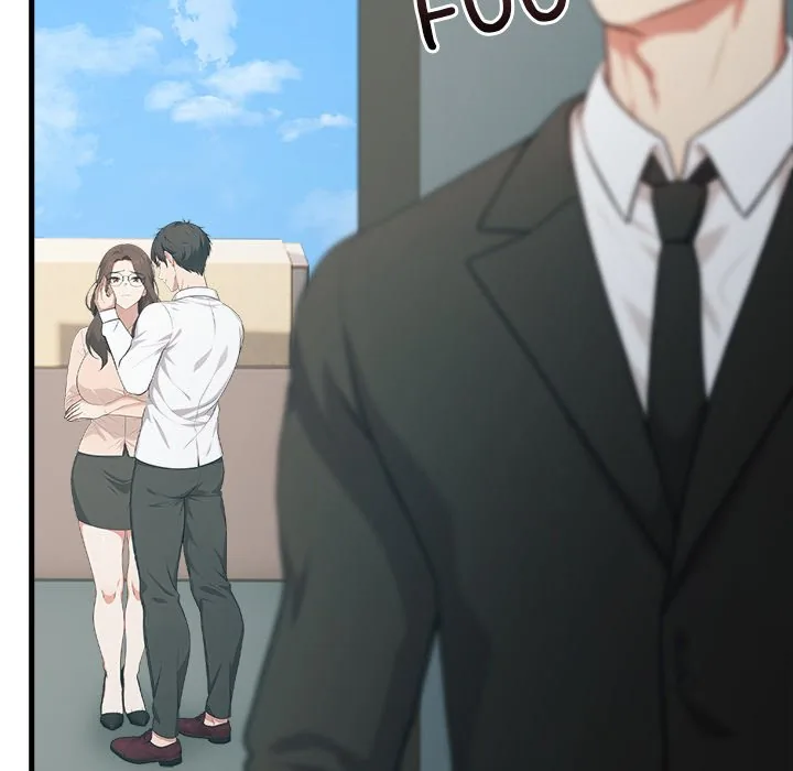 Read Under Her Desk chapter 11 image 10 on Lezhin