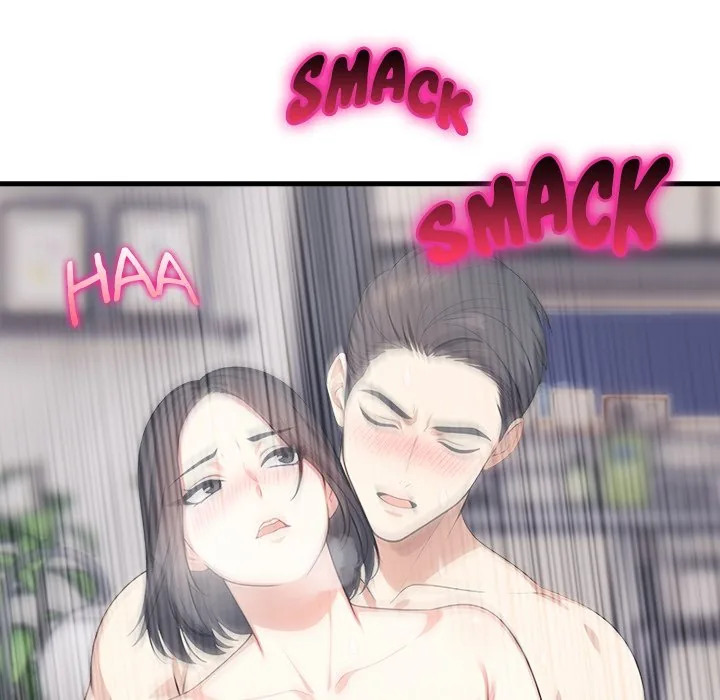 Read Under Her Desk chapter 14 image 19 on Lezhin