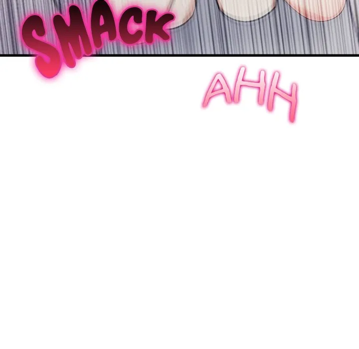 Read Under Her Desk chapter 14 image 21 on Lezhin