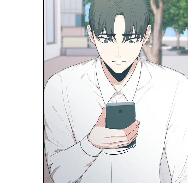 Read Under Her Desk chapter 18 image 27 on Lezhin