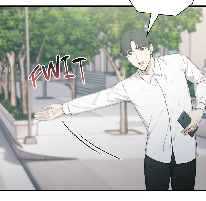 Read Under Her Desk chapter 18 image 29 on Lezhin