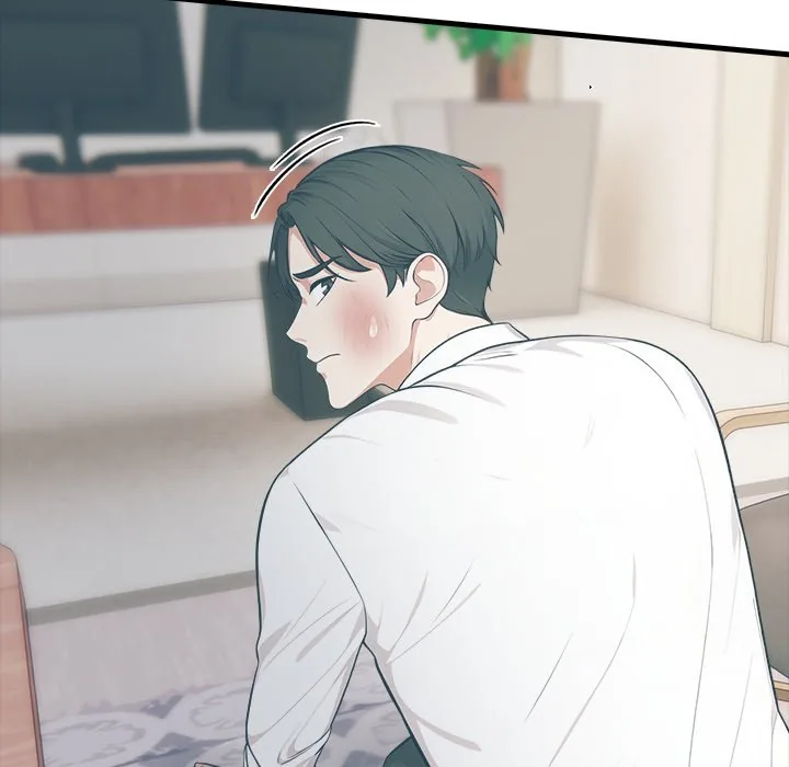 Read Under Her Desk chapter 18 image 5 on Lezhin