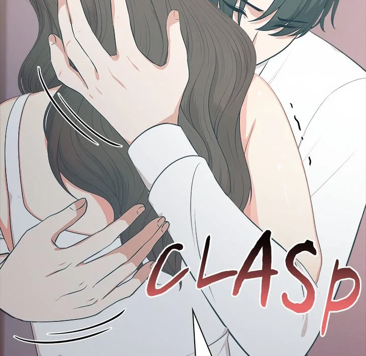 Read Under Her Desk chapter 18 image 58 on Lezhin