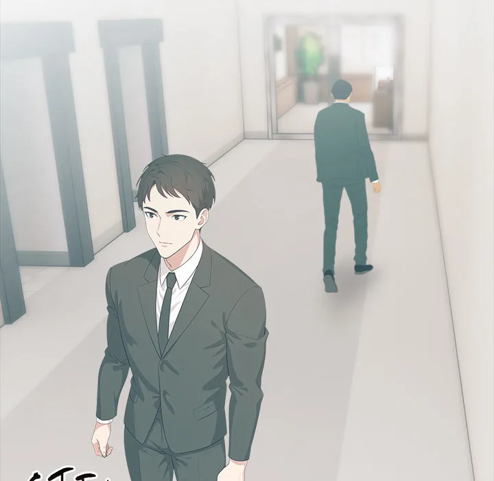 Read Under Her Desk chapter 19 image 60 on Lezhin
