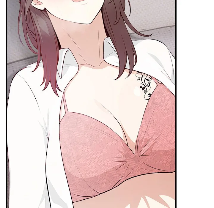 Read Under Her Desk chapter 3 image 29 on Lezhin