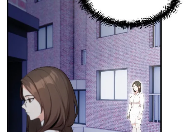 Read Under Her Desk chapter 4 image 1 on Lezhin