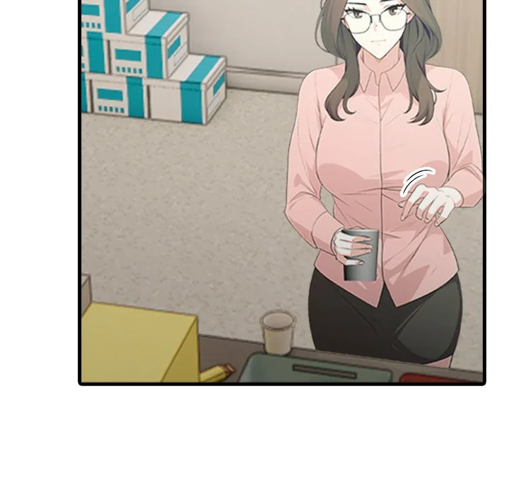 Read Under Her Desk chapter 4 image 136 on Lezhin