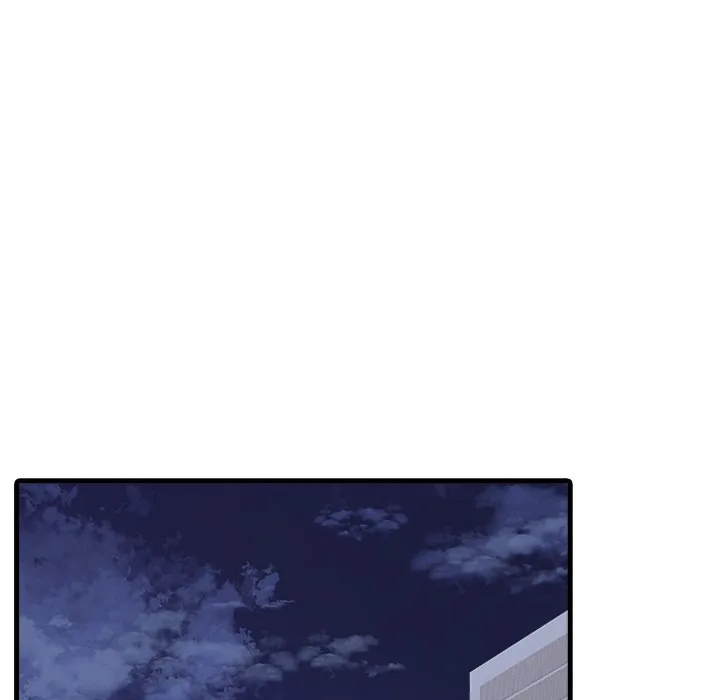 Read Under Her Desk chapter 4 image 16 on Lezhin