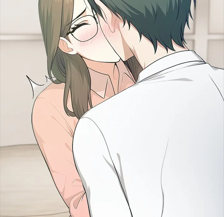 Read Under Her Desk chapter 4 image 165 on Lezhin