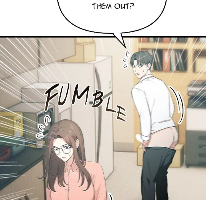 Read Under Her Desk chapter 5 image 102 on Lezhin