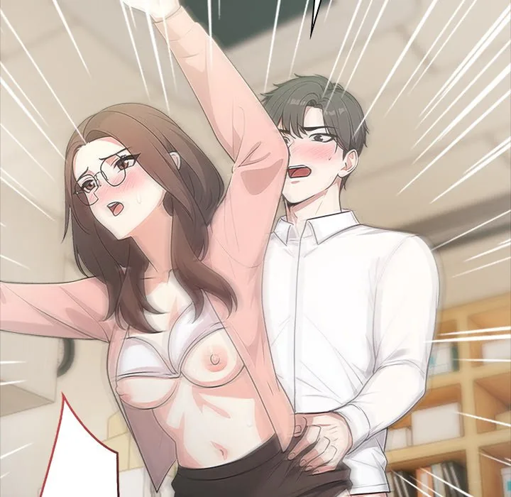 Read Under Her Desk chapter 5 image 64 on Lezhin