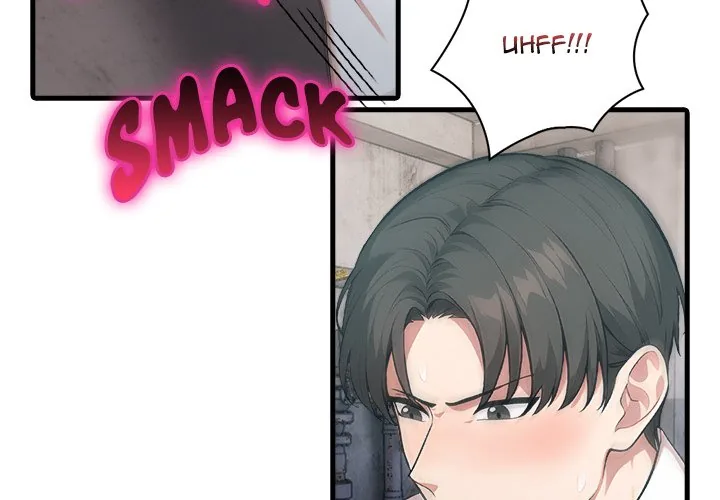 Read Under Her Desk chapter 7 image 3 on Lezhin