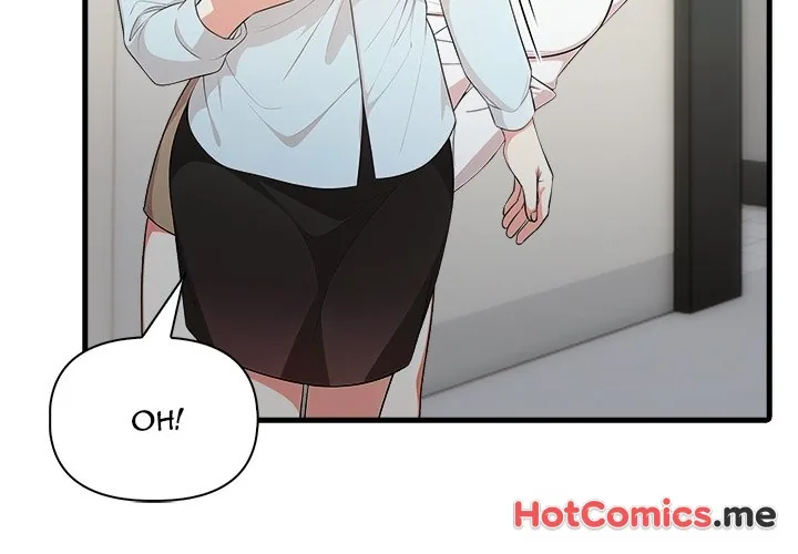 Read Under Her Desk chapter 8 image 2 on Lezhin