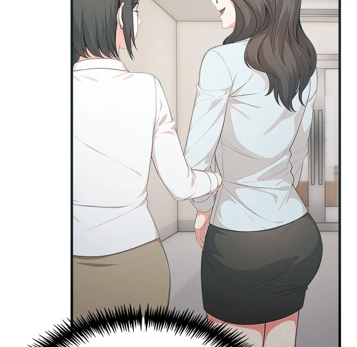 Read Under Her Desk chapter 8 image 23 on Lezhin