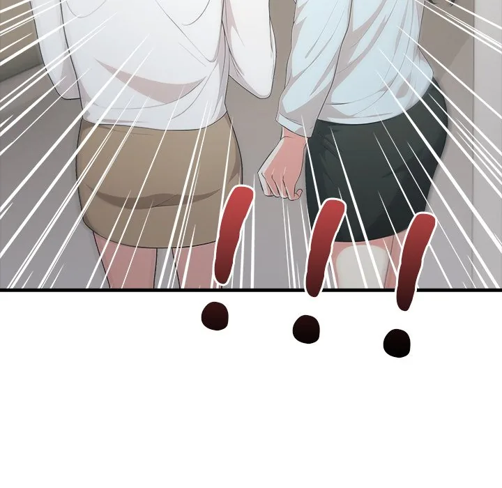 Read Under Her Desk chapter 8 image 9 on Lezhin