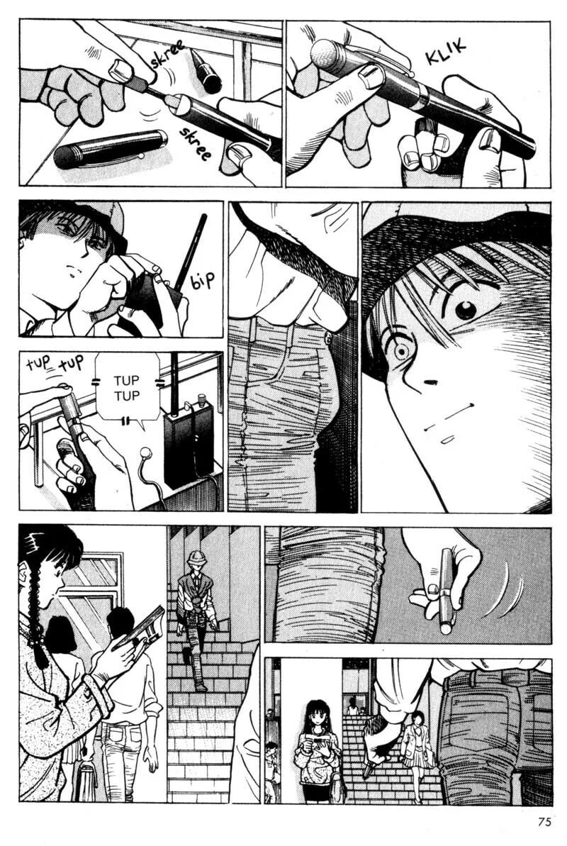 Read Voyeur chapter 1 image 75 on Lezhin