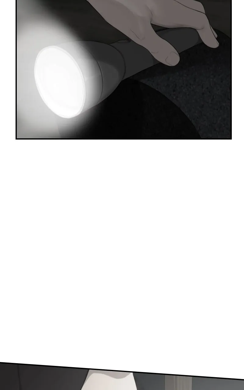 Read WEBTOON at Midnight chapter 8 image 33 on Lezhin