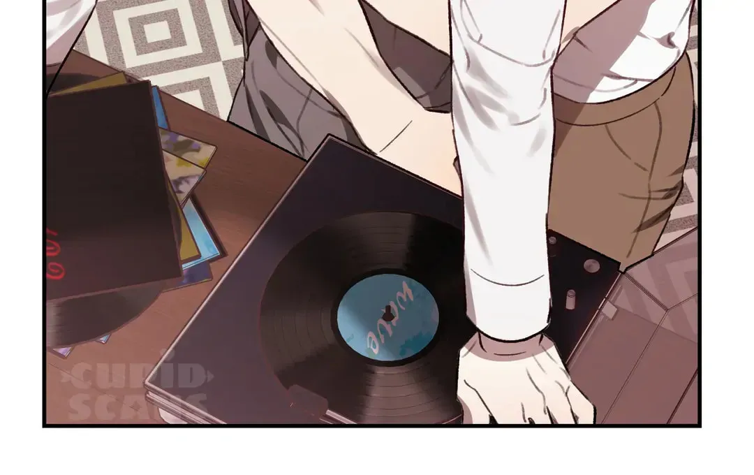 Read Wolf in the Cage chapter 34 image 14 on Lezhin