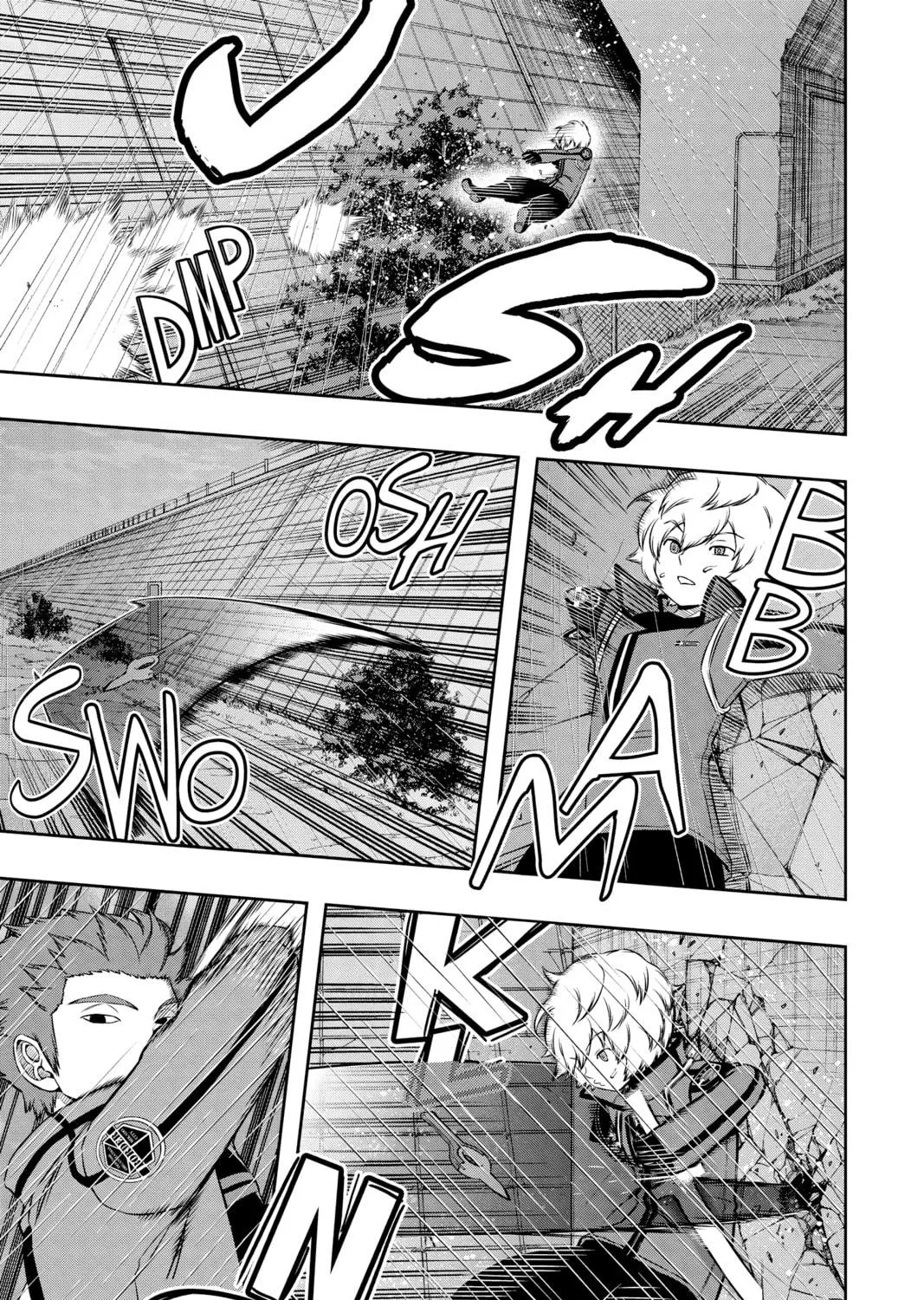 Read World Trigger chapter 100 image 28 on Lezhin