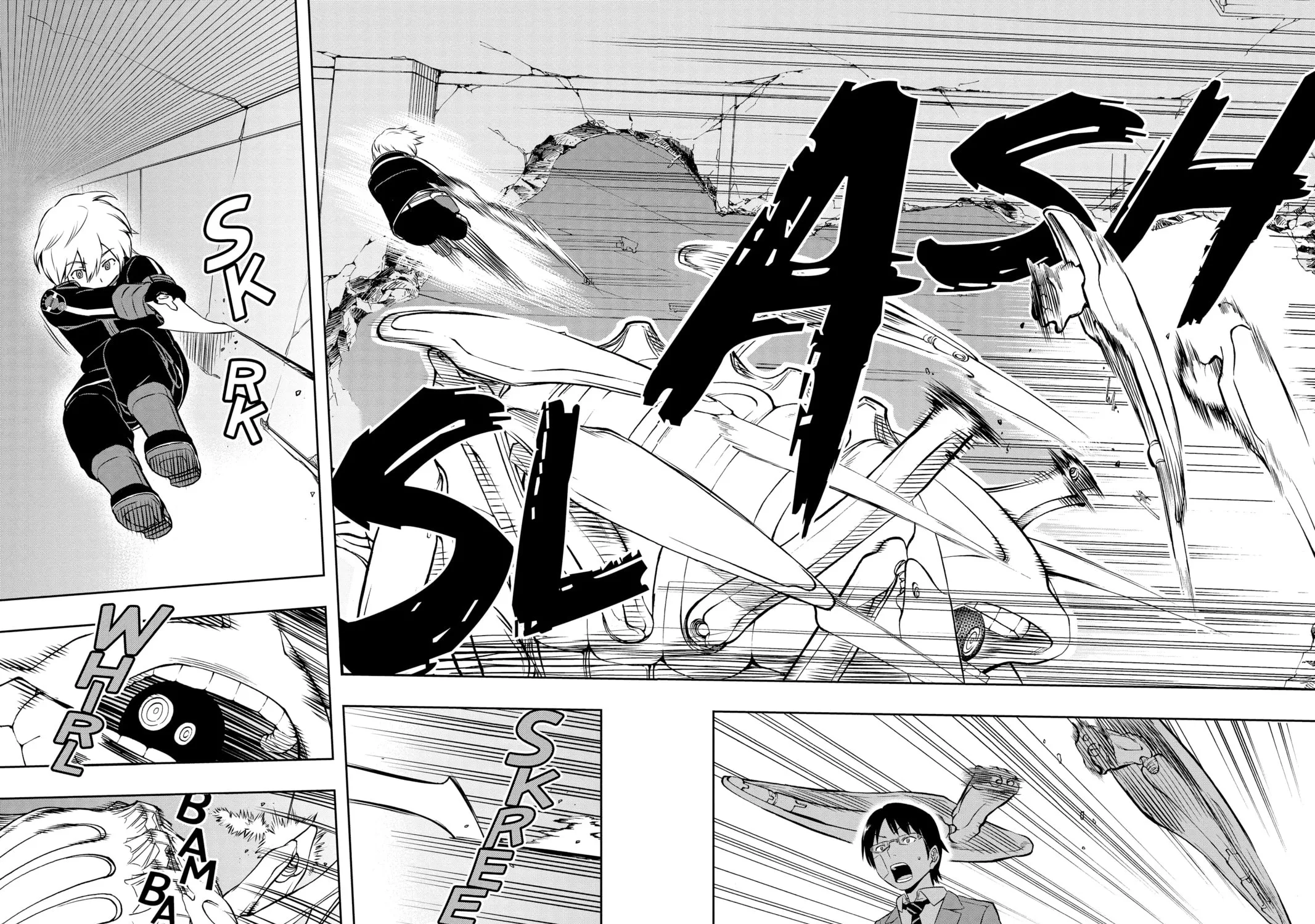 Read World Trigger chapter 5 image 12 on Lezhin